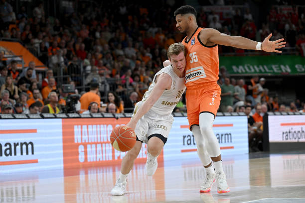 萨尔瓦多的 萨尔瓦多的