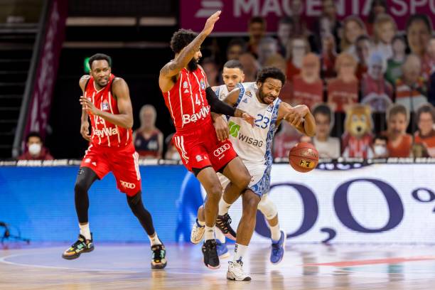 合战术和锻 合战术和锻