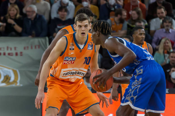 角色客串斗 角色客串斗